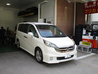 ホンダ  ステップワゴンスパーダ AT・8人